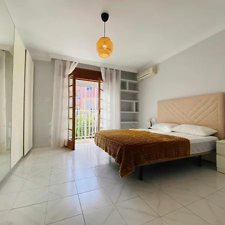 Bonita Casa Centrica Con Piscina & Parking Apartment Torremolinos