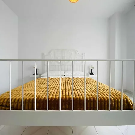 Bonita Casa Centrica Con Piscina & Parking Apartment